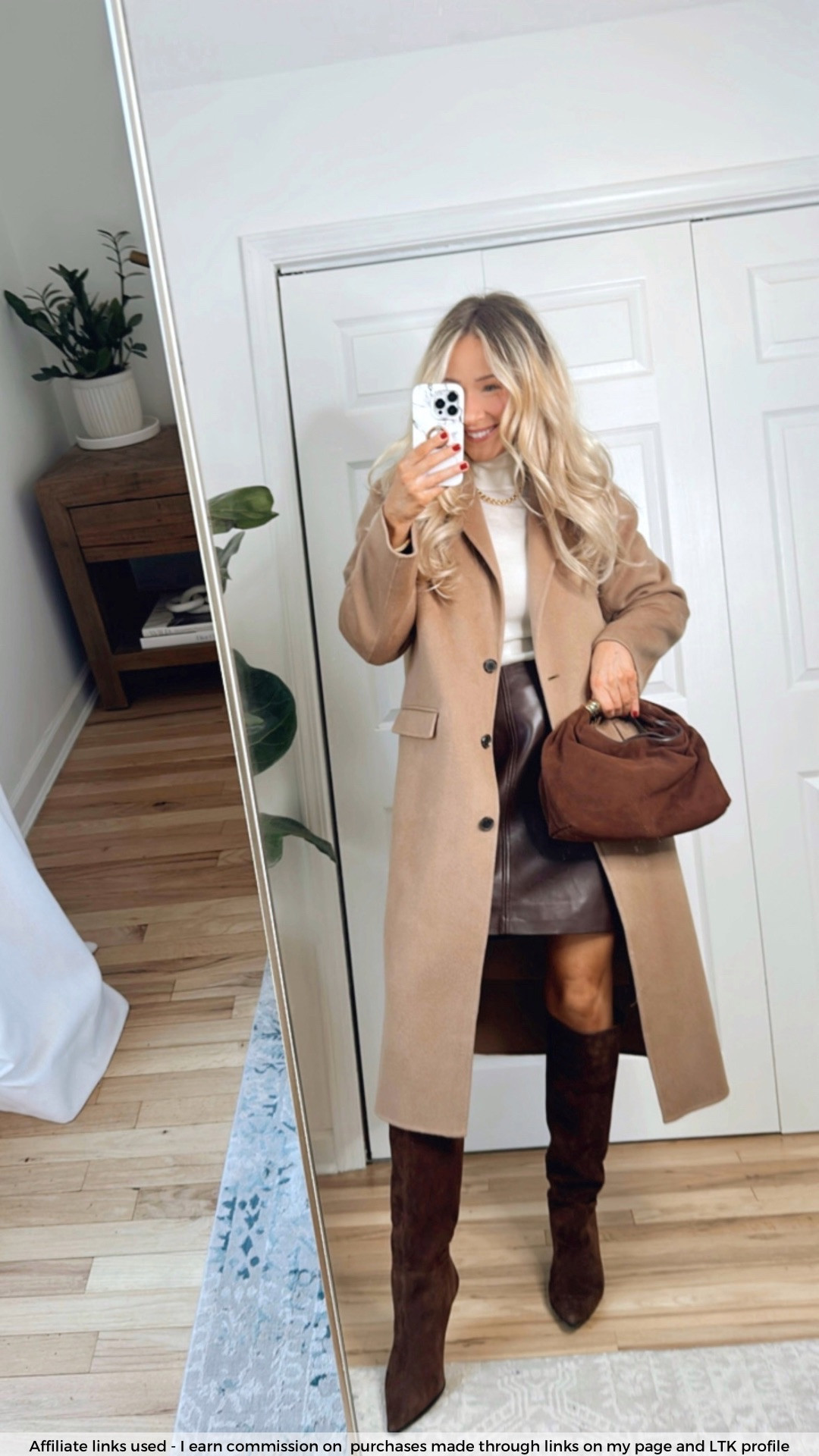 Camel fall coat 

Neutral outfit 