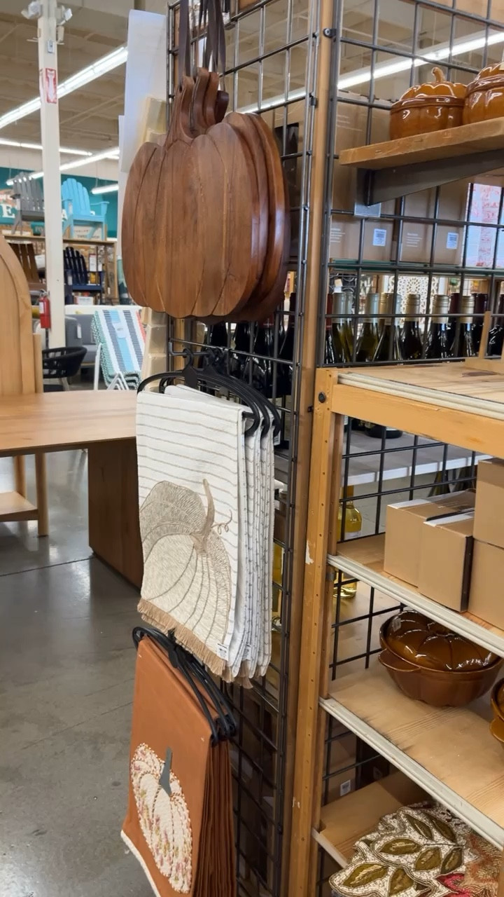 World market run
Fall finds
Table runner
Pumpkin baking dish with lid 
Pumpkin serving board
Salt and pepper  shaker
Bowl
Plate 

#LTKHome