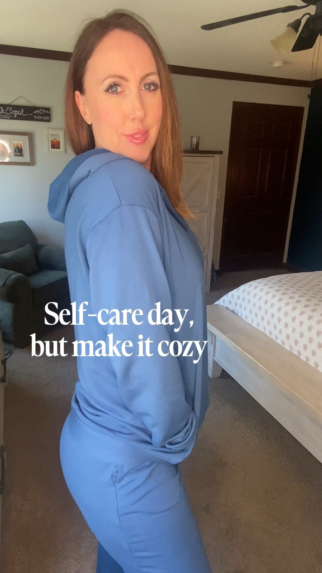 Cozy looks hit different on self-care days 🤍
I wore my Losano Malibu Hoodie and Pant set (in Midnight) to get my nails done and it was the perfect mix of comfy and put together. 

The TenderBlend fabric is unbelievably soft and cozy without feeling heavy.
It’s made with premium Siro Micro Modal, breathable cotton, and the perfect amount of stretch — and it’s free from BPA, PFAS, and harsh chemicals, so it’s gentle on your skin and better for the planet. Soft, safe, and seriously luxurious.

I linked this set in my LTK so you can check out sizes and colors. True to size 🤍 

#ad @losanoofficial @shop.ltk #losano #liketkit #LTKfinds #cozyseason #selfcareday #tenderblend #cozyseason #winteroutfits #loungewear #LTKholiday #fleecewear
#matchingsets #cozytravel 