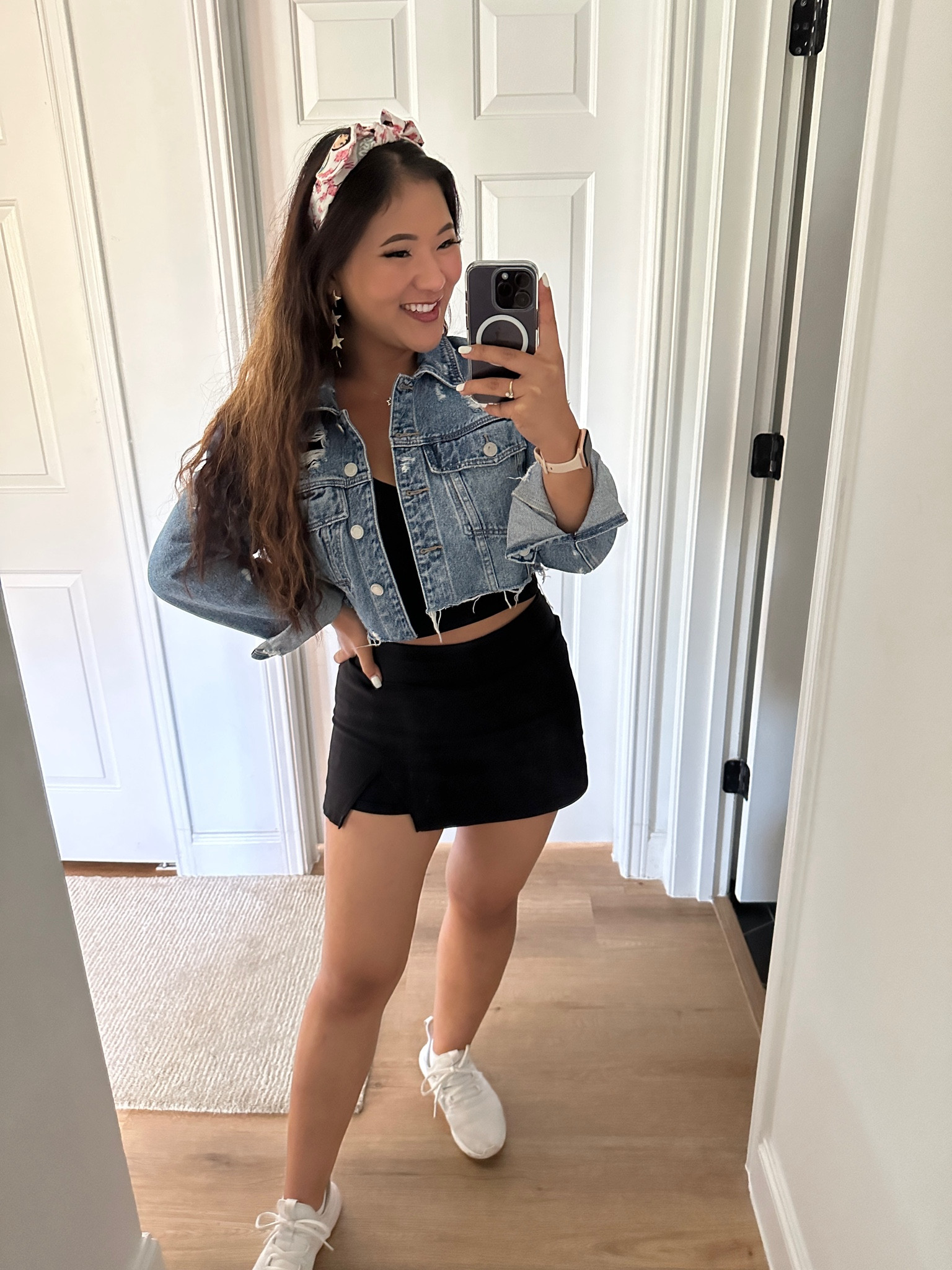 BlankNYC distressed denim jean jacket wearing size medium. Halara v-neck yoga crop top bra with built in pads wearing size large. Halara tennis skort wearing size medium. Adidas Cloudfoam 2.0 sneakers wearing size 8.

Use code taylors20 when you shop at Halara 

#LTKfit #LTKstyletip #LTKFind