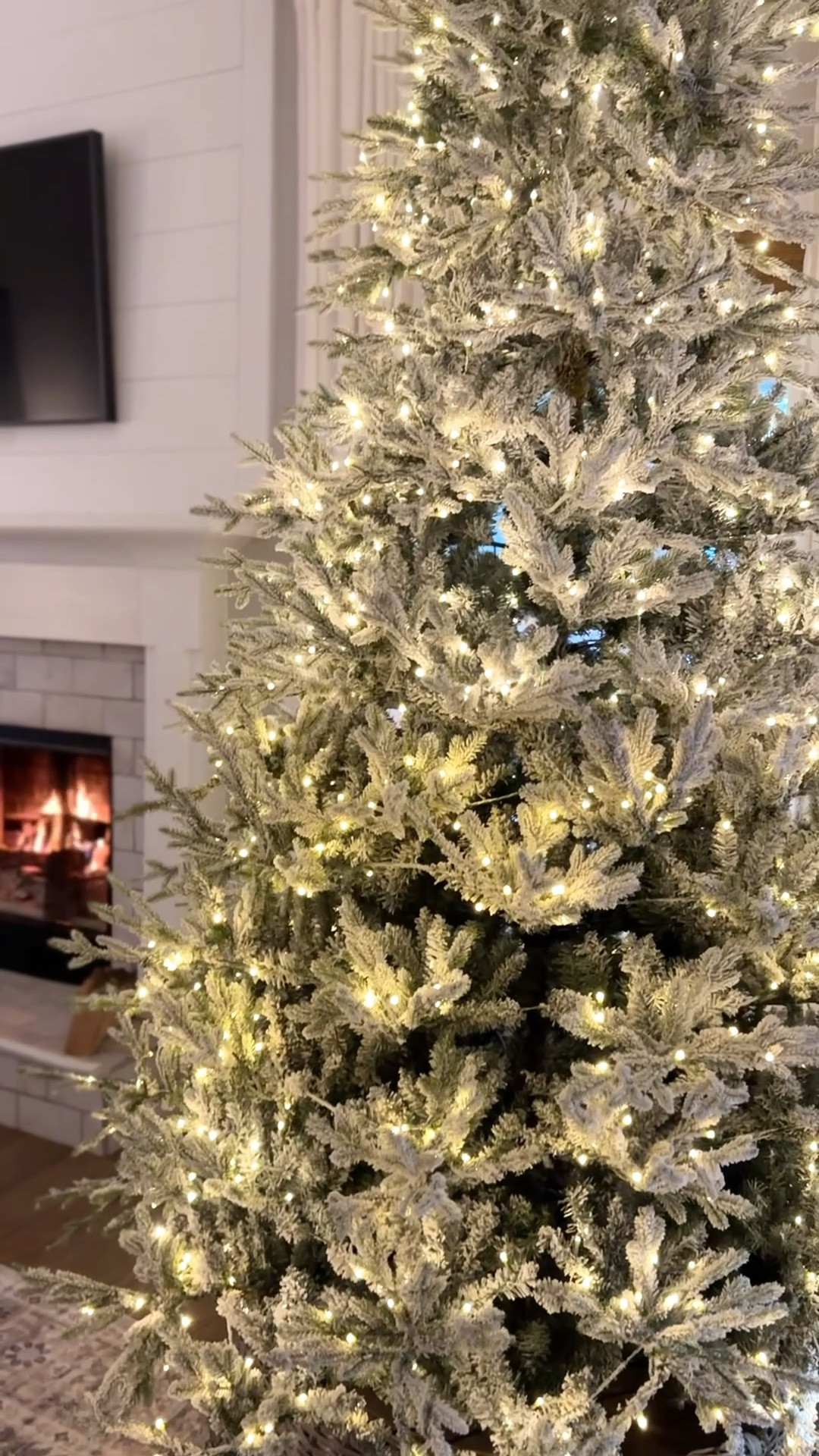 Bought this 9ft flocked tree back in 2021 and it’s still perfect and gorgeous as ever! 

#LTKHoliday #LTKSeasonal