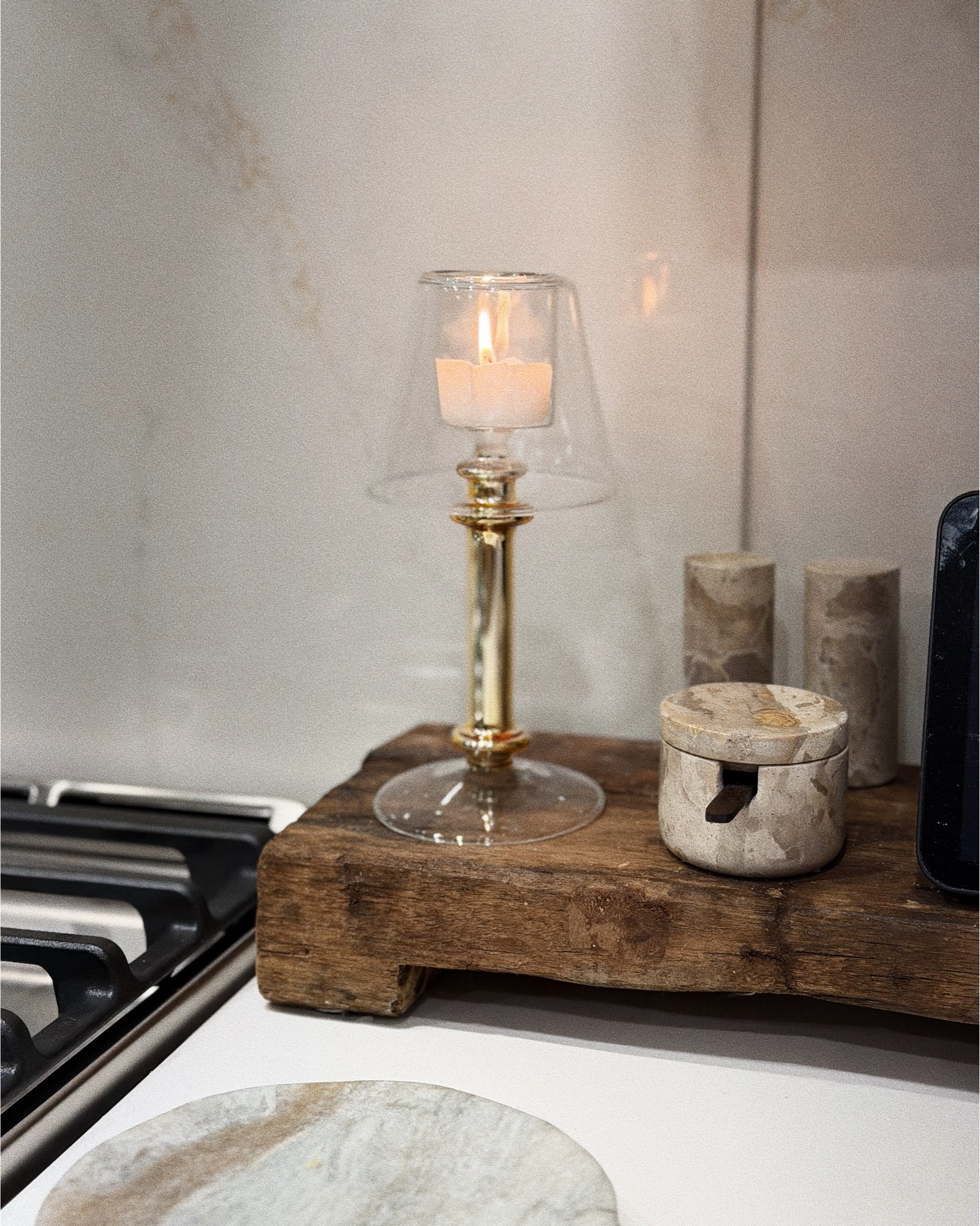 the most perfect glass tea light lamp. first, I ordered it in silver, but then I loved it so much. I couldn’t resist and got it in brass and oh my goodness it did not disappoint. use code peridotandoeonies10 for $$ off :)

#LTKSaleAlert #LTKdayinmylife #LTKHome