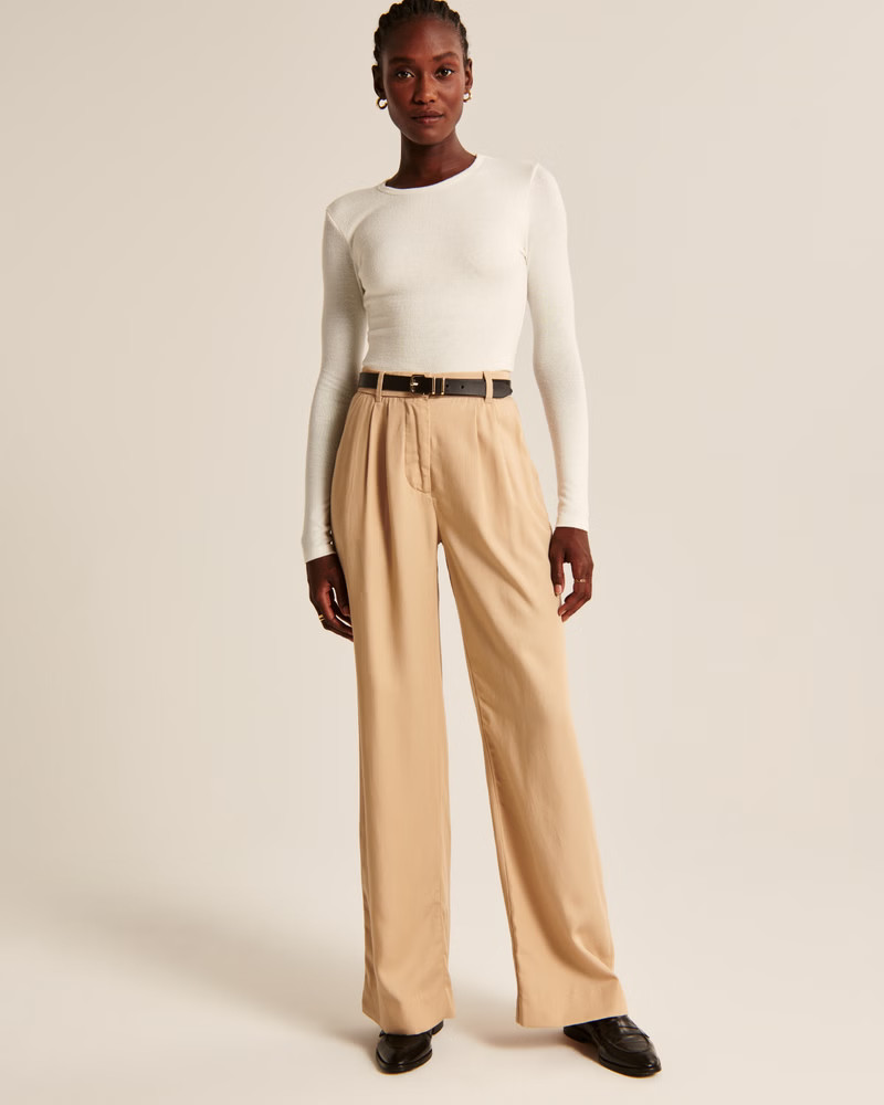 Long-Sleeve Cozy Crew Bodysuit | Abercrombie & Fitch (US)