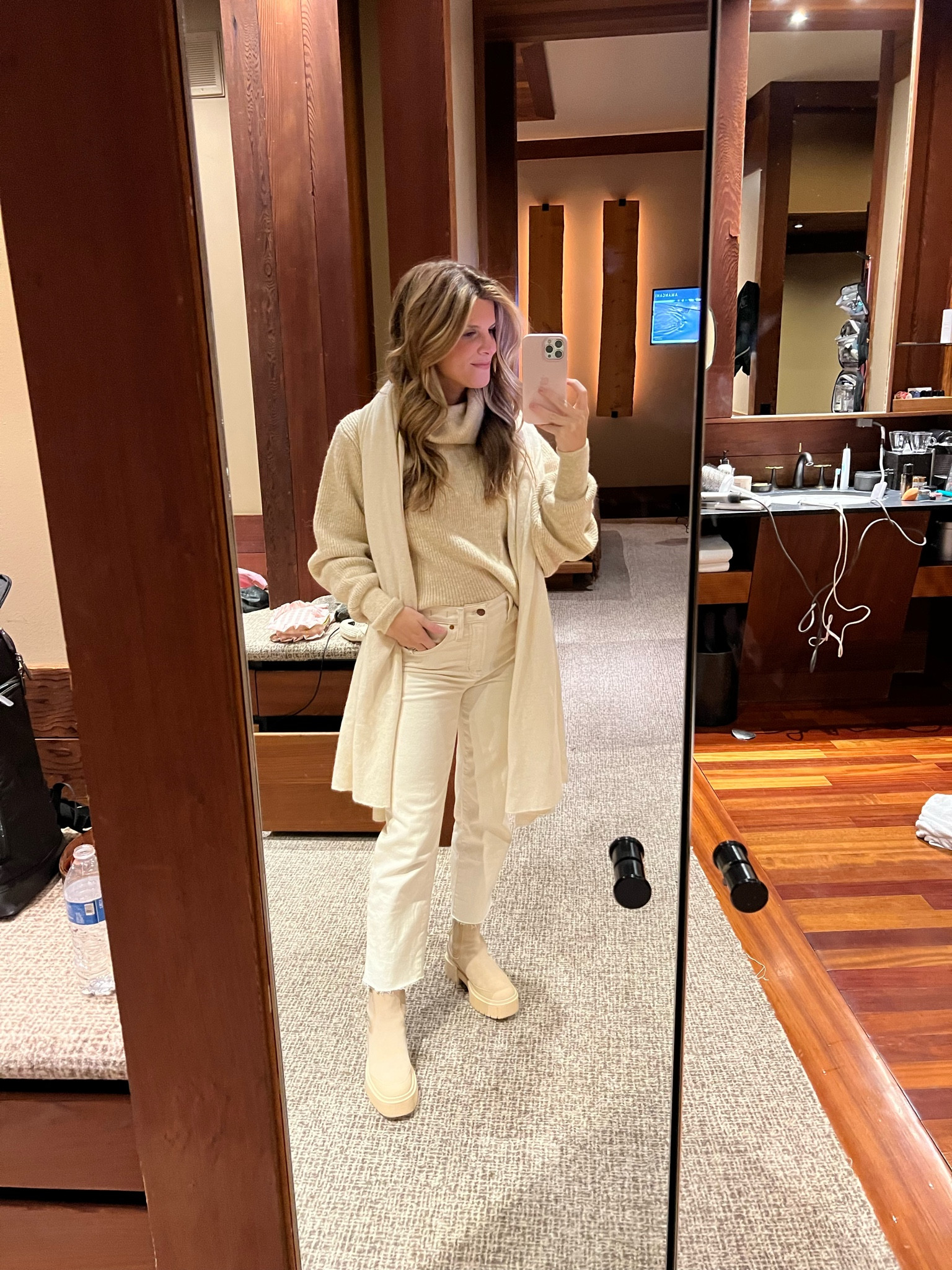 White and cream monochromatic look. (Wearing size S in sweater)