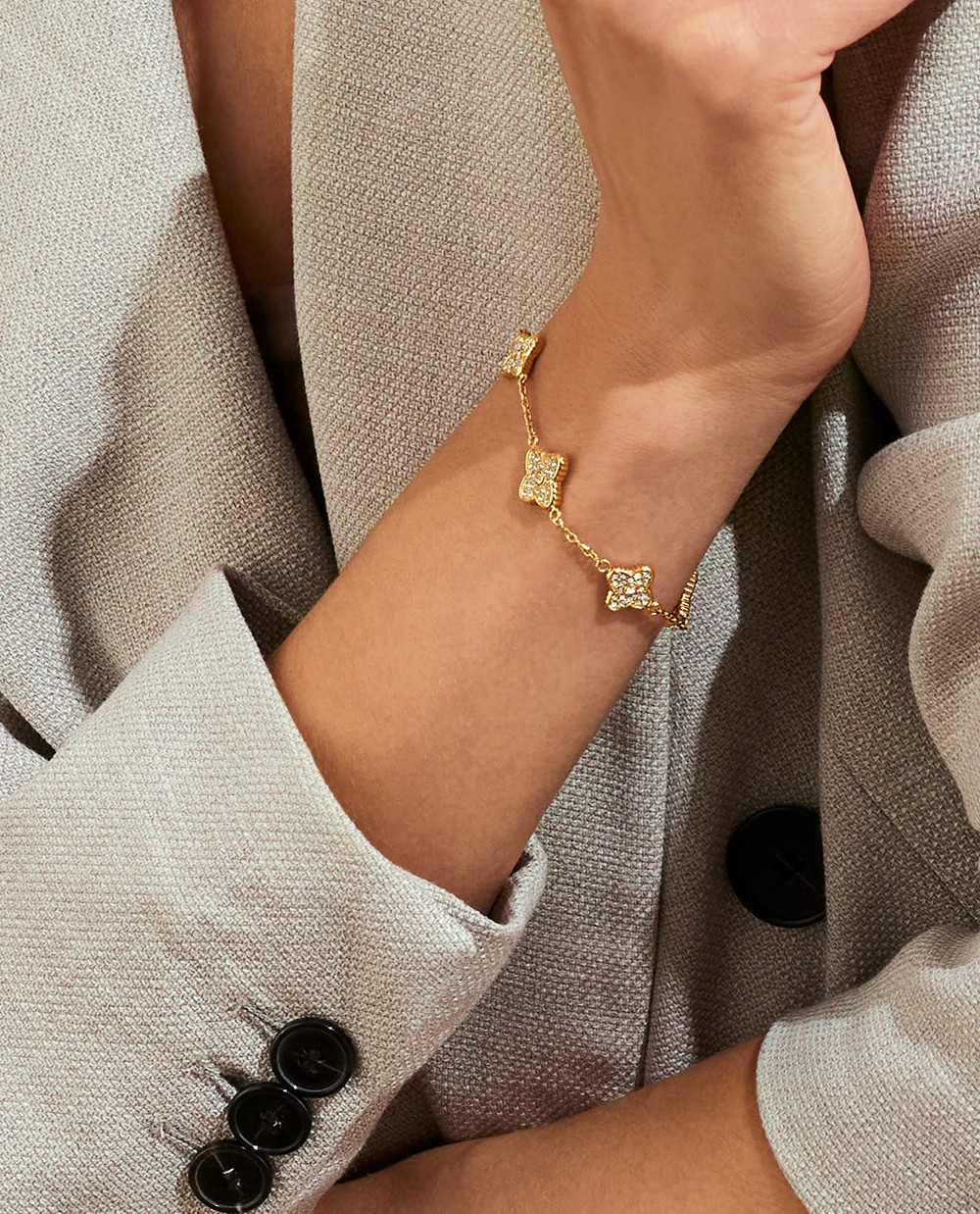 Sparkling Blossom Bracelet 18K Gold Plated | Paul Valentine