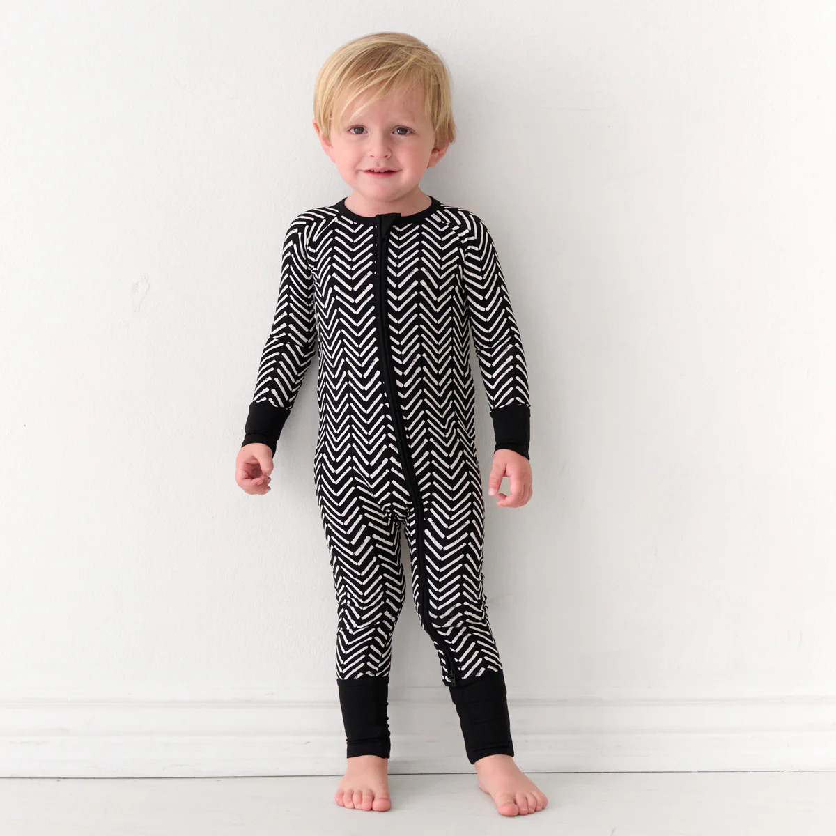 Monochrome Chevron Zippy | Little Sleepies