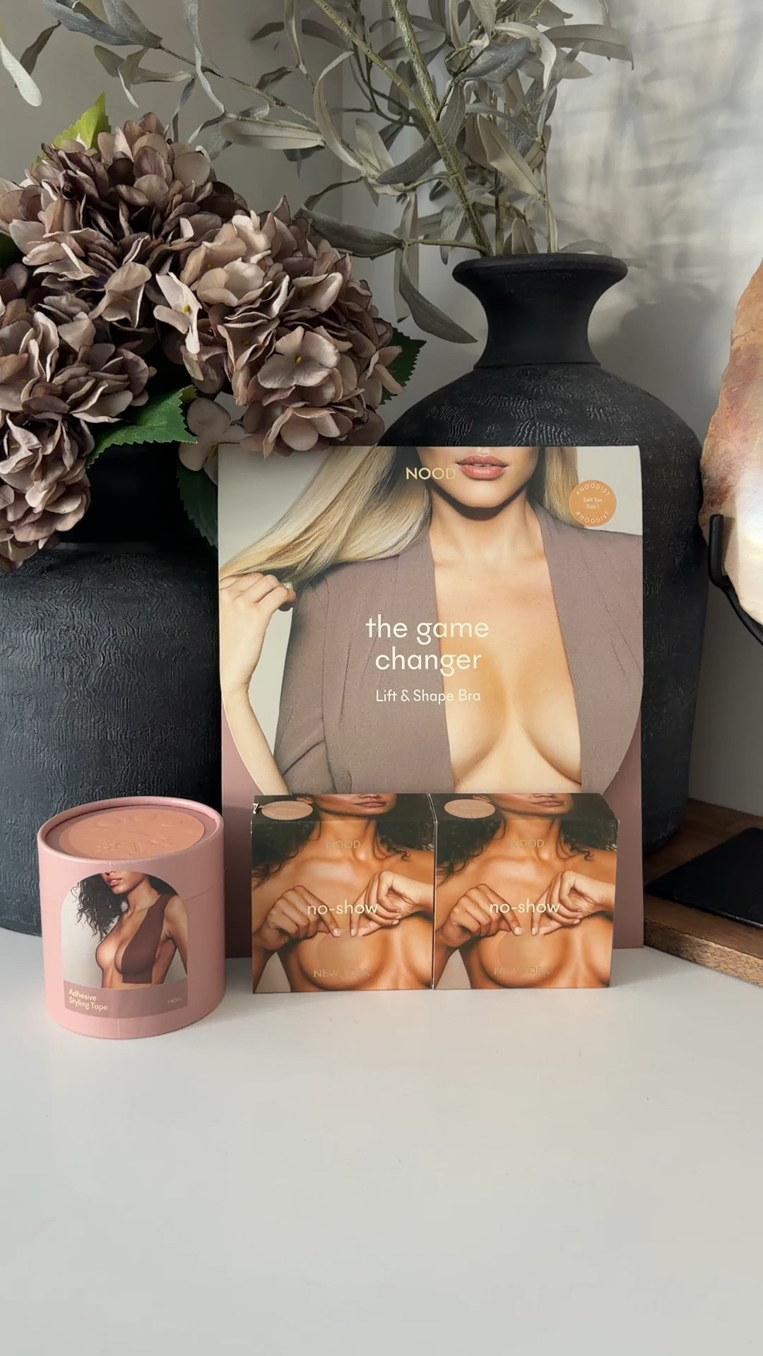 Nood The Game Change Bra 
Nood No-Show nipple covers 