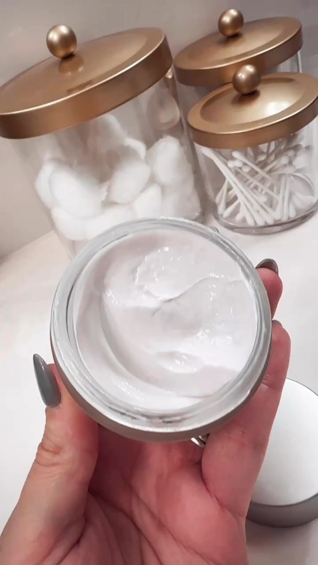 The dreamiest night cream — feels like pillowy marshmallow fluff without the sticky 🤍 save 10% with code KIMMIE10

#LTKSaleAlert #LTKOver40 #LTKBeauty
