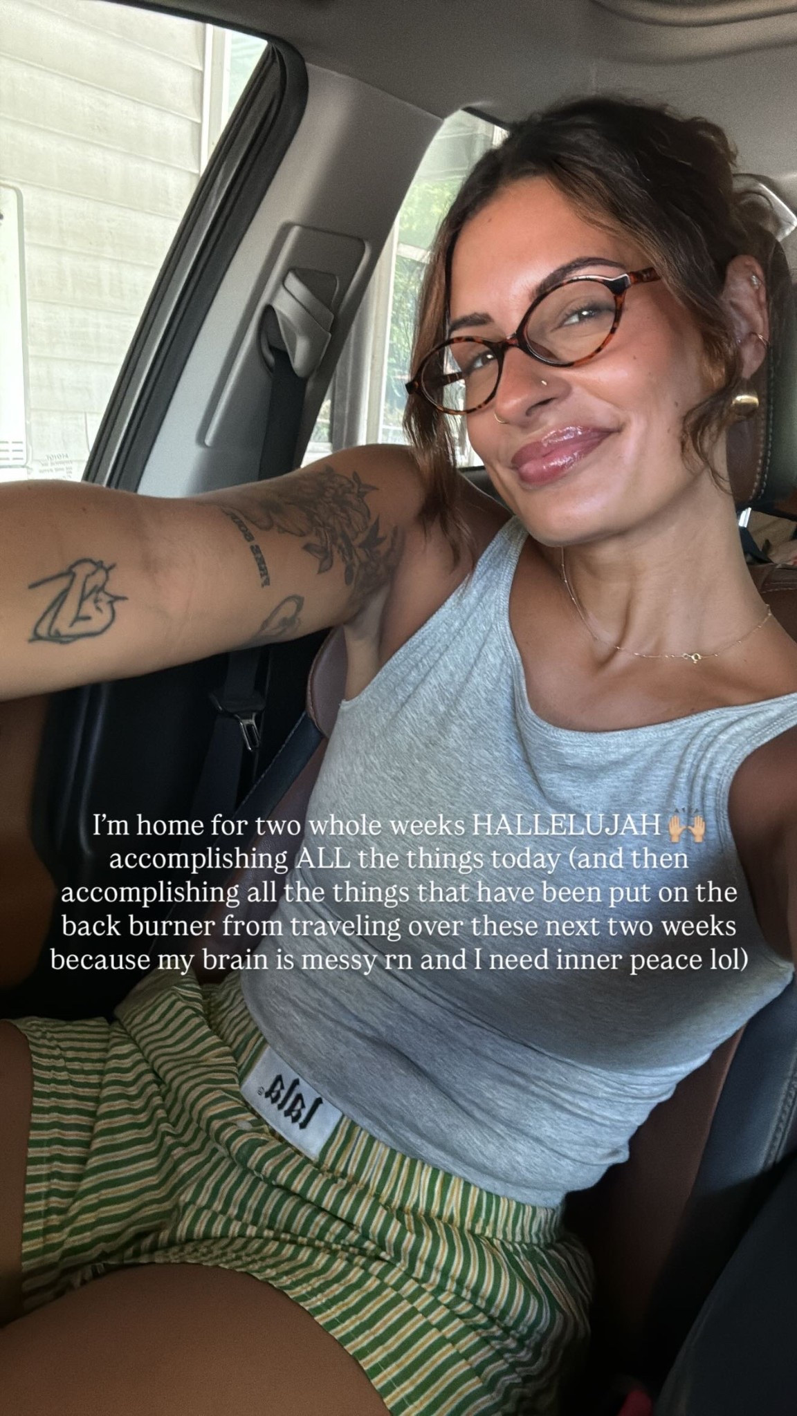 The best tank ever because it has a BUILT IN BRA 😍 under $40 too! 

#LTKStyleTip #LTKFindsUnder50 #LTKSeasonal