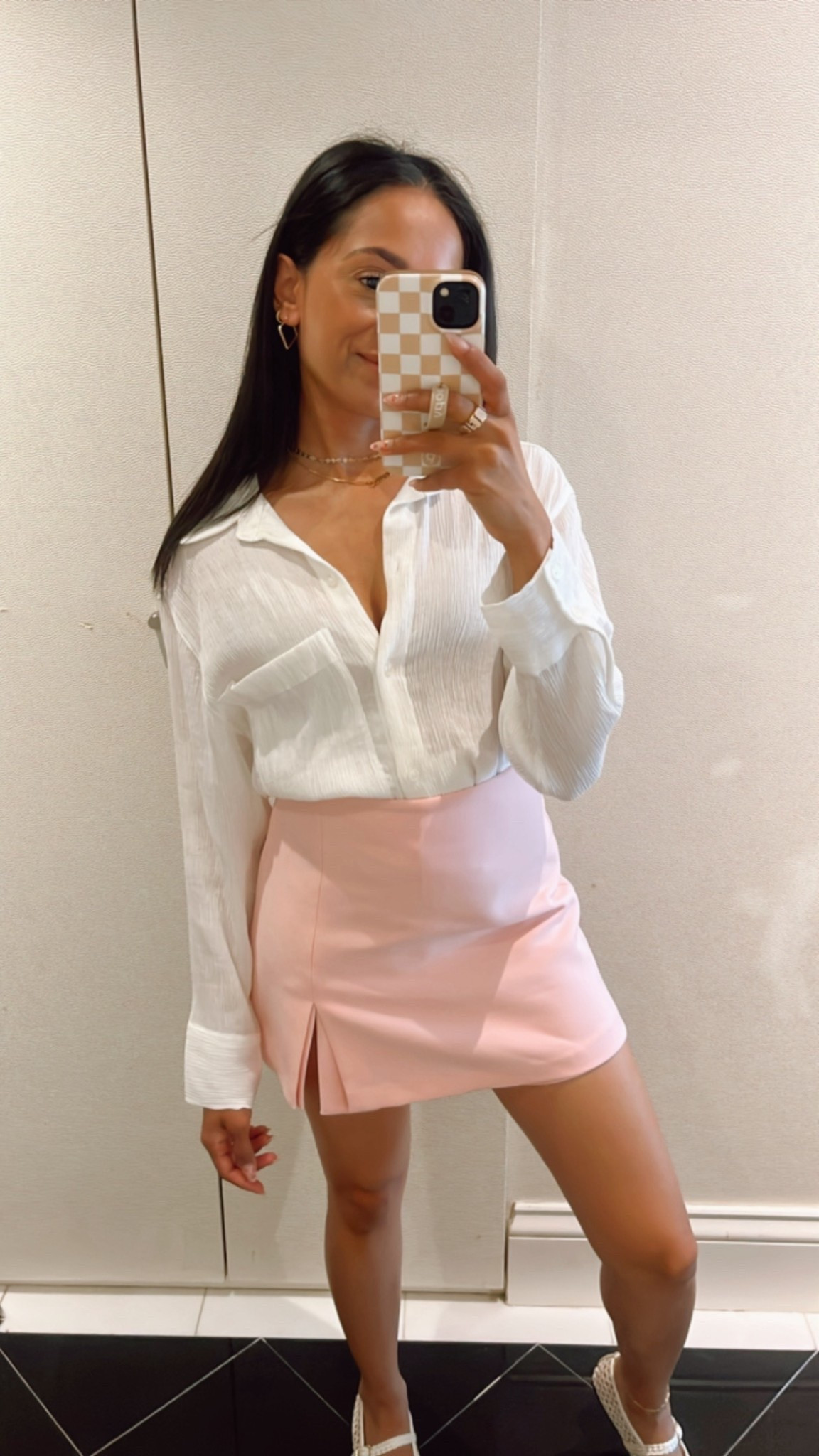 Pink skirt
Outfit inspo 


#LTKSaleAlert #LTKStyleTip #LTKFindsUnder50