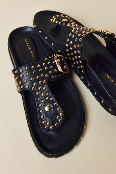 Azalea Wang Daisy Chain Studded Sandals | Urban Outfitters (US and RoW)