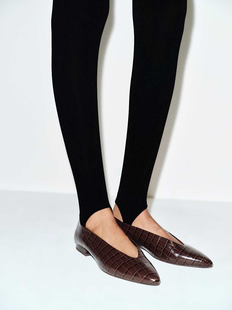 Reformation Calista Flat Black Velvet 8 | Reformation (Global)