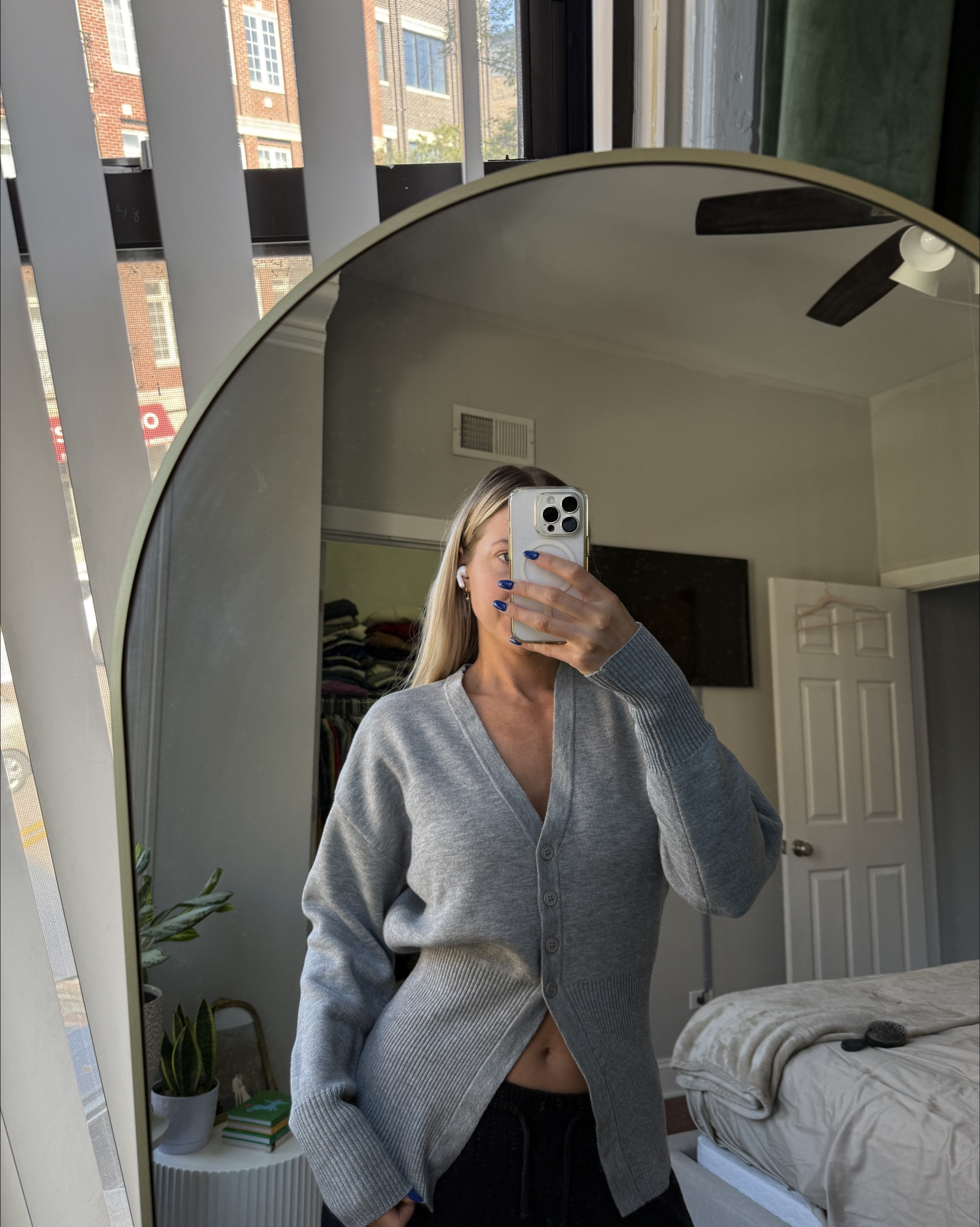 Love this sweater for fall!! It’s so thick and amazing quality! Perfect for work, and can be dressed up or down 🩶

#LTKSeasonal #LTKWorkwear #LTKFallSale