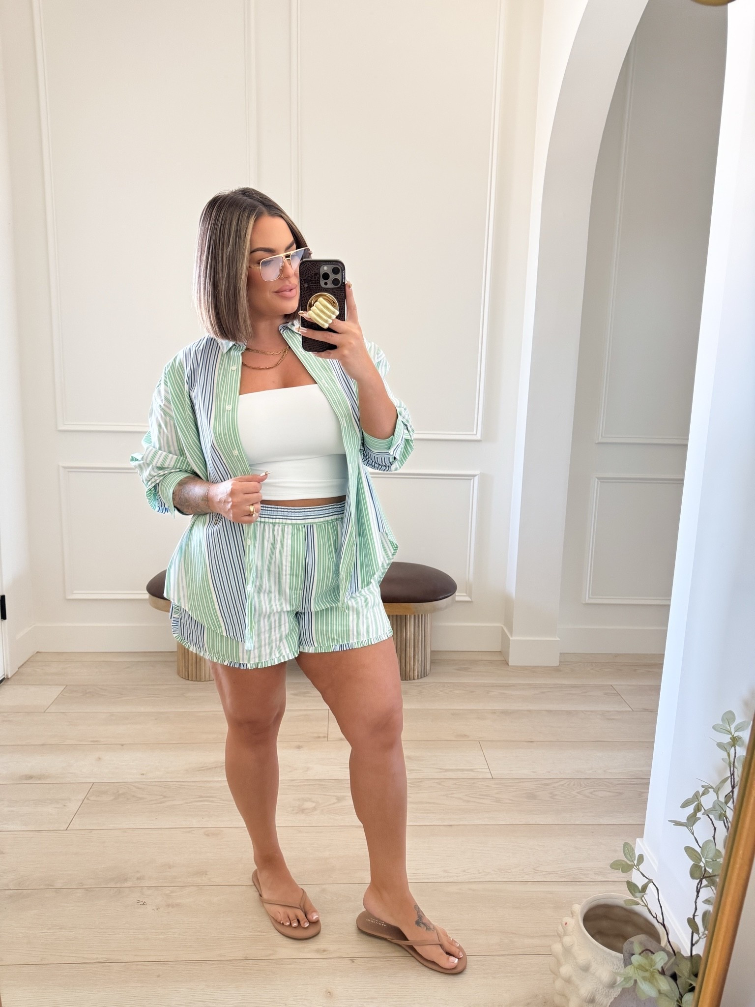 Can’t believe this set is Walmart ! I already grabbed the other color because Walmart sells out so damn fast lately ! 
Top xl for oversized fit
Shorts L 
Tube top L