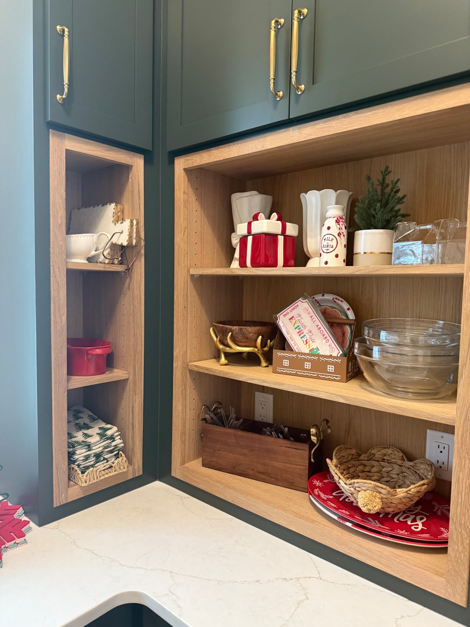 Holiday hosting and pantry decor! Christmas dish ware and serving! 

#LTKHoliday #LTKHome