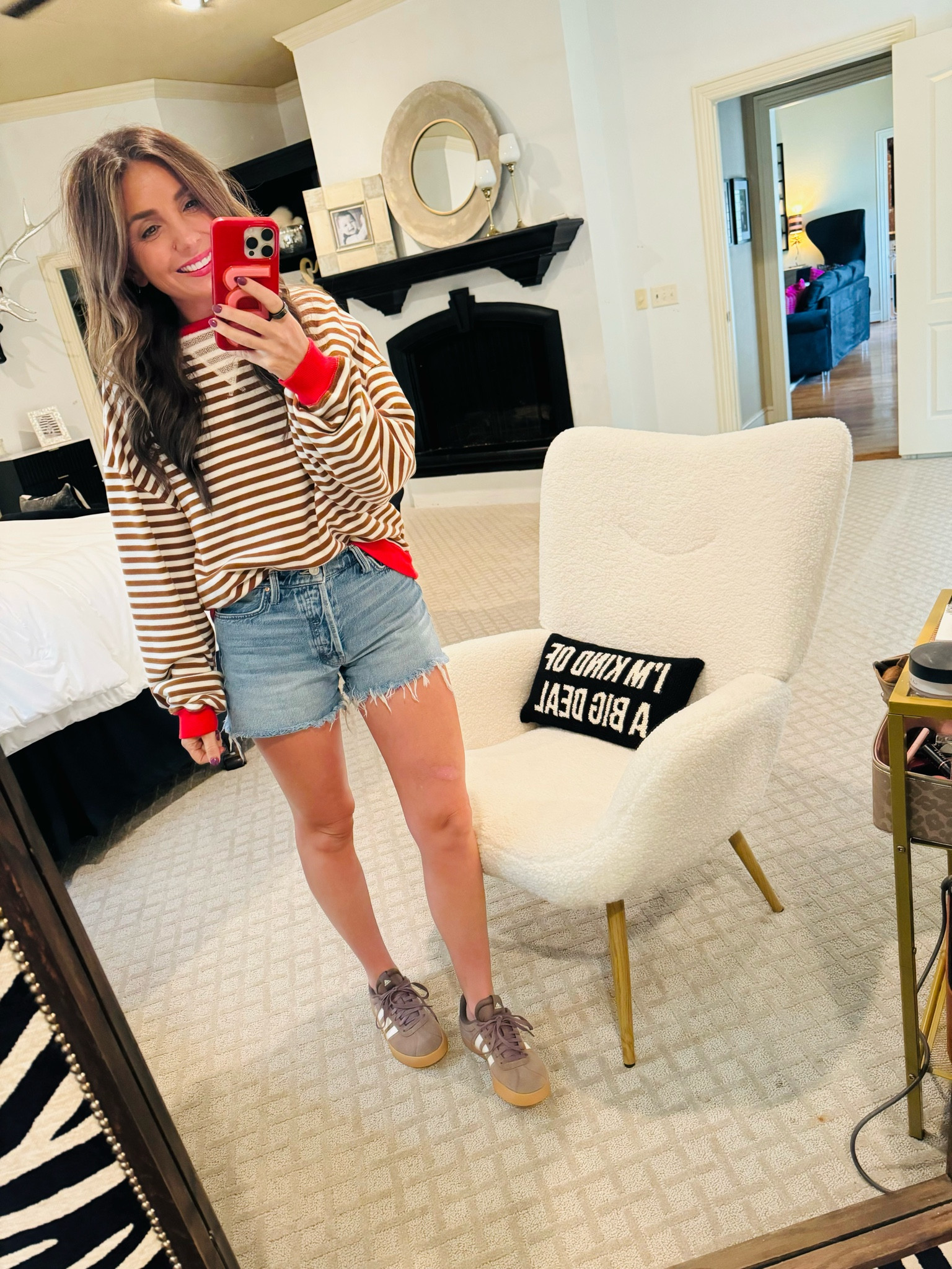 🤎❤️🤎❤️

Shorts: 26
Sweatshirt: small 

Mom outfit, casual outfit, denim
Shorts, mother denim, mother denim shorts, brown adidas, brown gazelles, brown sneakers, comfy outfit, free people, fp movement 

#LTKSeasonal #LTKFindsUnder100 #LTKShoeCrush