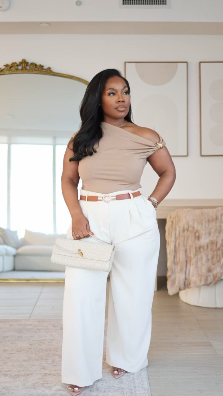 Corporate chic workwear inspo!! ✨


Top: Size L (Khaki) 
Pants: Size XXL Short 

Amazon outfits, curvy girl outfits, Amazon fashion, work outfits, business casual workwear, affordable workwear, Emmy Petit 

#LTKPetite #LTKWorkwear #LTKMidsize