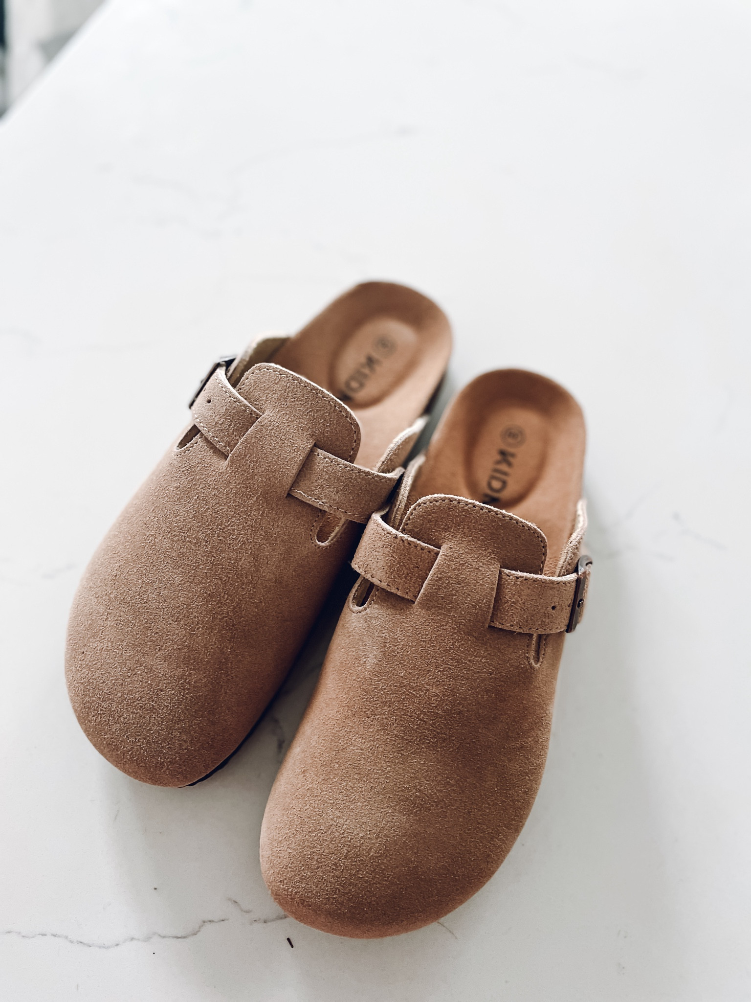 birkenstock inspired clogs! but only a fraction of the price!! true to size and comfortable!

| looks for less | clogs | mules | womens shoes | slip on shoes | trendy shoes 

#LTKshoecrush #LTKfindsunder100 #LTKfindsunder50