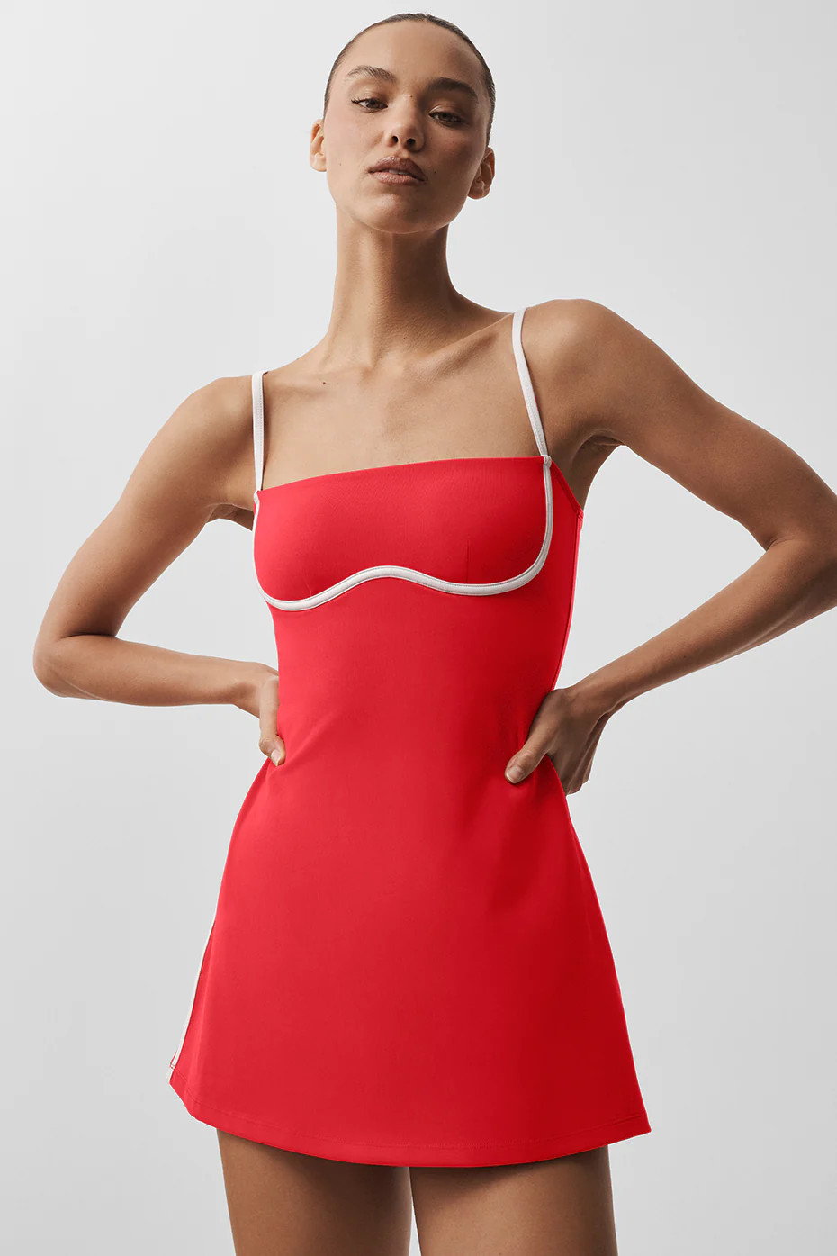 ALO | Airbrush Streamlined Dress in Bright Red/White, Size: Small | Alo Yoga (US)