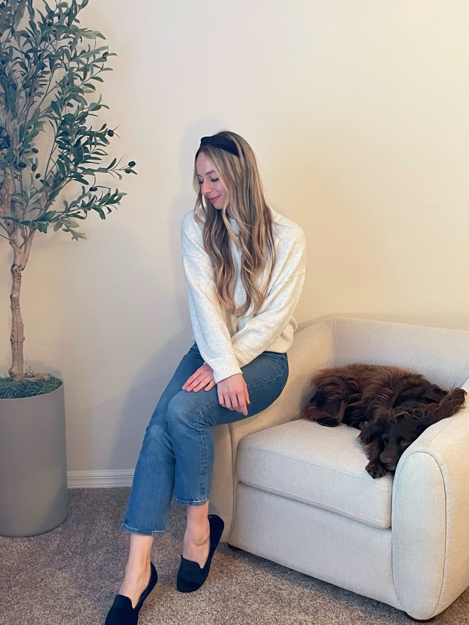 Snuggly holiday look with minimal effort 🤍