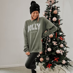 Jolly Vibes Sweatshirt | Mountain Moverz