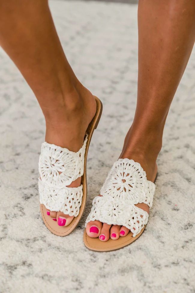 The Lilah Sandals White | Pink Lily