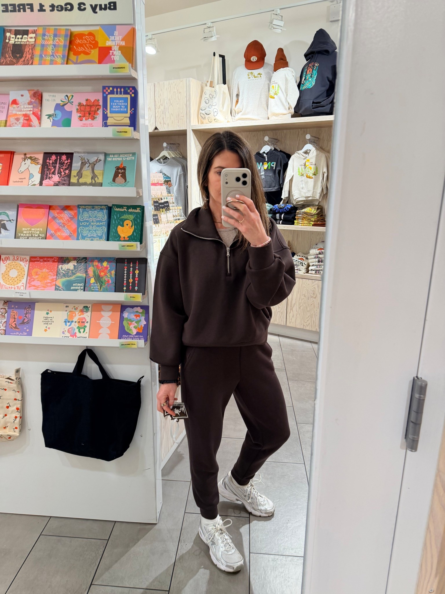 Comfy travel outfit 

#LTKOver40 #LTKSaleAlert #LTKHoliday