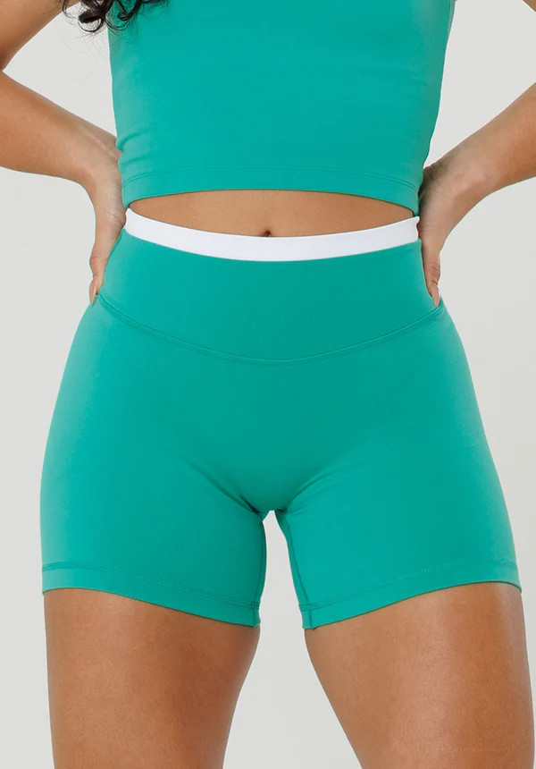 Reluna Double-Layer High-Rise Sculptseam® Plus Short 5" Dark Mint | Paragon Fitwear