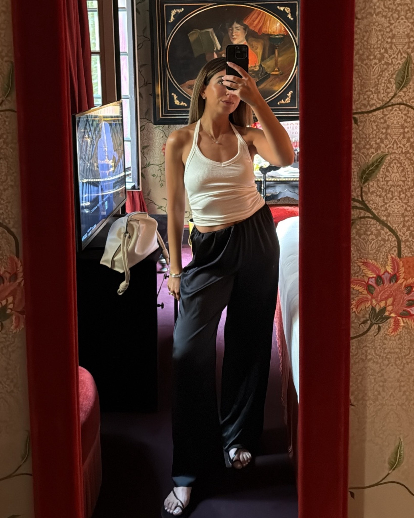 Silk Pant Outfit Ideas You’ll Actually Wear This Fall

#LTKU #LTKPetite #LTKSeasonal