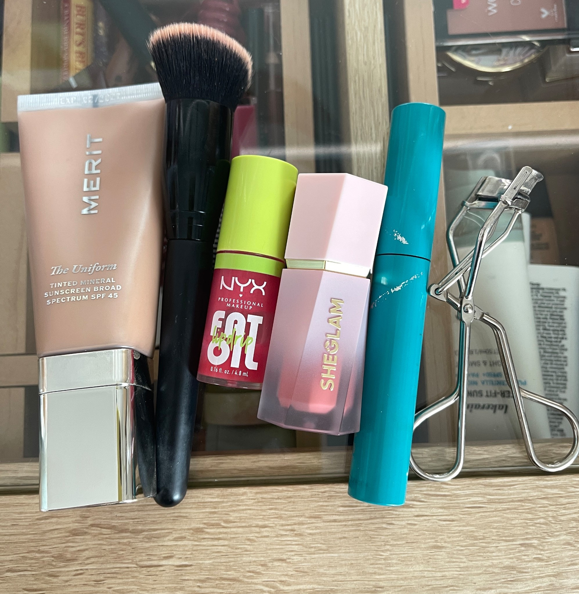 Shade 16 tinted sunscreen
“Missed call” lip oil
“Rose ritual” liquid blush
“Brynn” Thrive mascara


#LTKSeasonal #LTKSaleAlert #LTKFindsUnder50