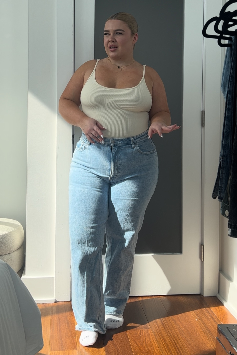 Trying everything in my closet on series: Episode 4 
These are the 5 + 6th jeans I tried on in the video, wearing a size 33 in the first clip and 34 in the second!
Literally my favorite pair of jeans EVER!!