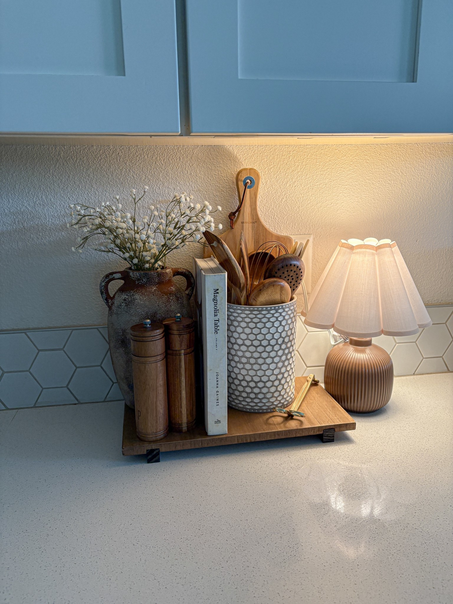 Kitchen counter styling 🩶 

#kitchenlamp #counterstyling #falldecor #kitchendecor 

#LTKHome #LTKSeasonal