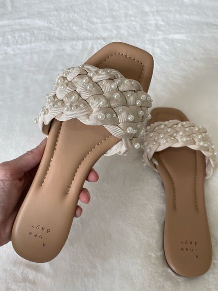 Calling all brides! How cute are these Pearl sandals! They’re under $30 from Target and would be so cute to wear at all your bridal events! 

Slide sandals, Pearl shoes, bride shoes, wedding shoes, wedding sandals, wedding flats, bachelorette sandals, pear sandals, Target sandals #pearlsandals #brideshoes #wedding #bridetobe #pearlslidesandals #targetsandals

#LTKSeasonal #LTKshoecrush #LTKwedding
