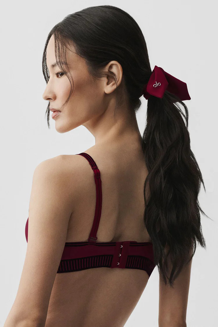 Airlift Rhythm Scrunchie | Alo Yoga