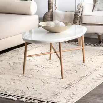 Rugs USA Ivory Opell Moroccan Diamonds Tassel rug - Contemporary Rectangle 7' 6"" x 9' 6 | Rugs USA