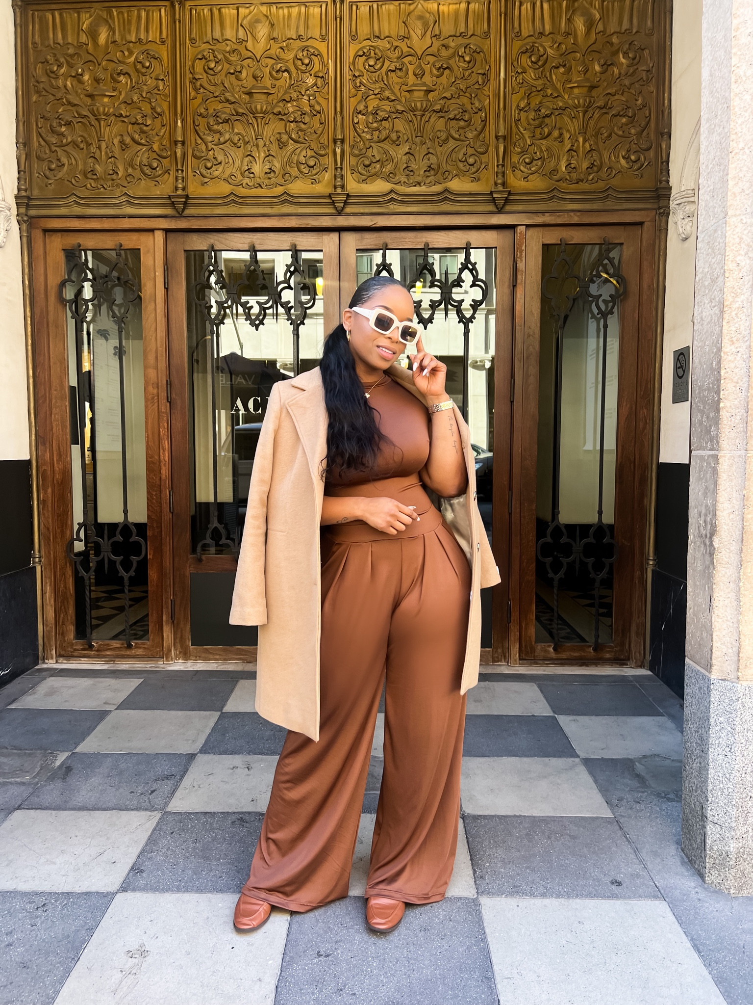 Monochromatic Brown Set with Camel Coat #camelcoat #brownset #twopieceset 

#LTKcurves #LTKtravel #LTKunder100