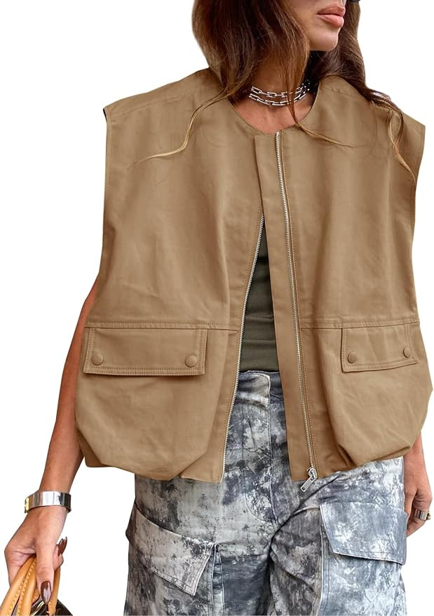 Womens Casual Zip Up Cargo Vest Top Oversized Lightweight Ruched Hem Sleeveless Blazer Jackets Ve... | Amazon (US)