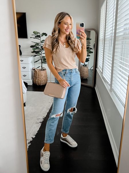 Wearing a small in Amazon top and 24 short in Abercrombie jeans. Both run tts. //

Abercrombie mom jeans. Amazon neutral top. Amazon nude bag. Amazon sneakers. Mom style. Mom outfit. Mom fashion. Fall outfit. Fall style. Fall fashion.  Fall transition 

#LTKshoecrush #LTKsalealert #LTKSeasonal