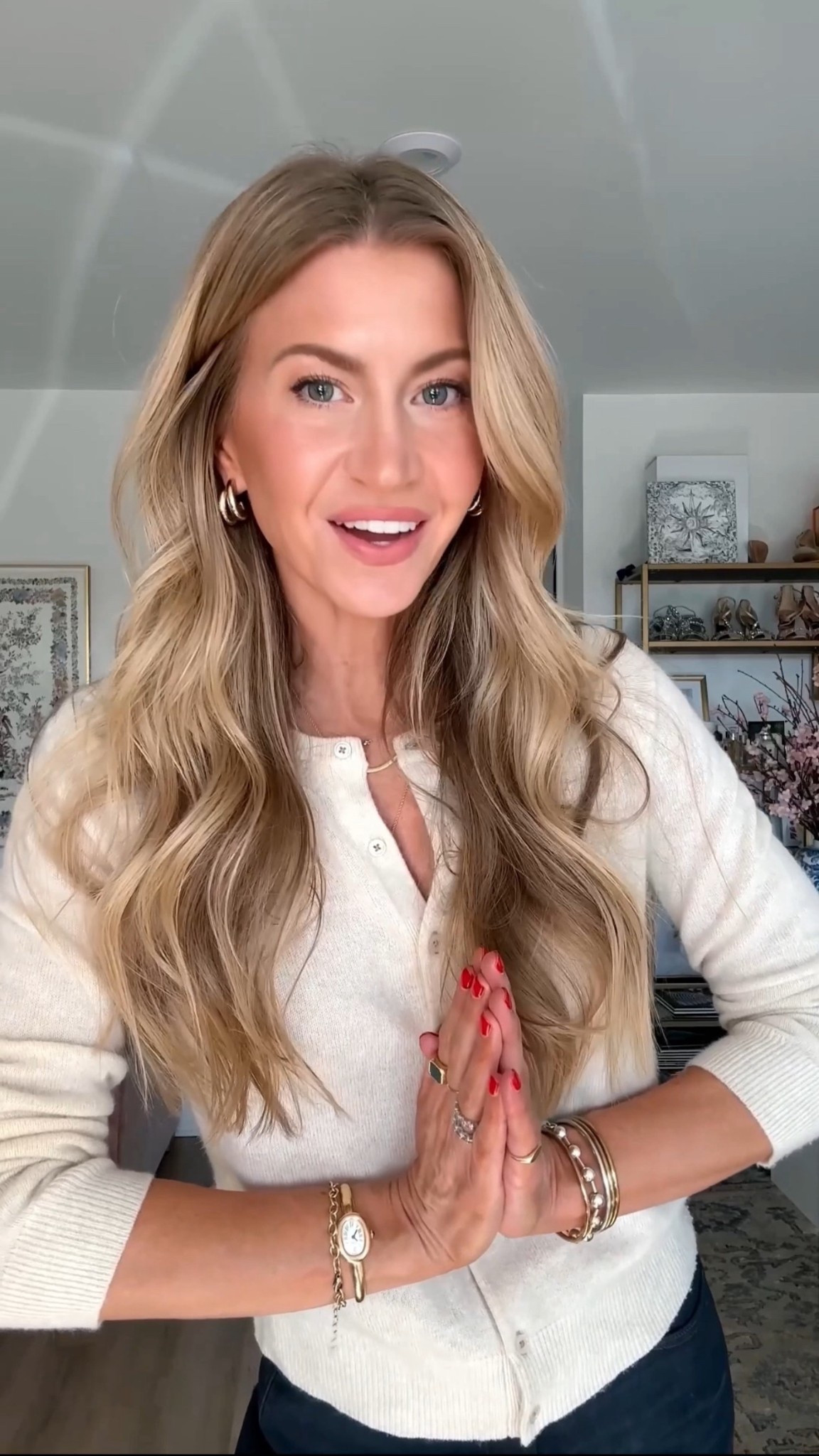 My favorite cashmere sweater! 
Runs TTS. 

#LTKGiftGuide #LTKHoliday