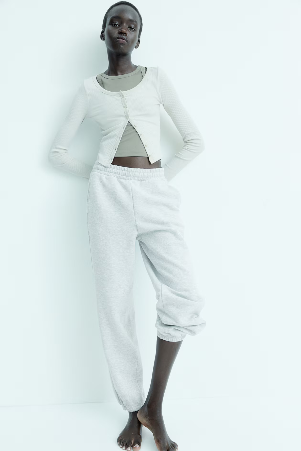 Relaxed-Fit Joggers | H&M (US + CA)