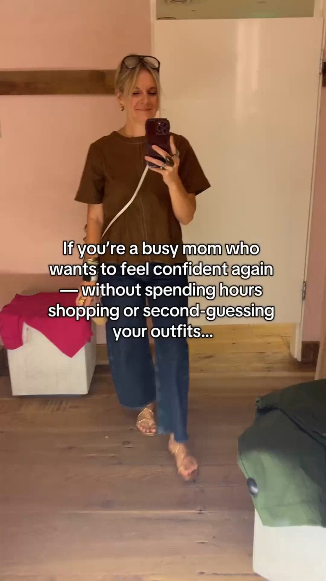 You deserve to feel like you again. Our personal styling services are designed to simplify your wardrobe, giving you easy, go-to outfits that look amazing and actually work for your day-to-day life. 💡 Let us do the heavy lifting — book a Closet Audit or Styling Session today and fall in love with your wardrobe again. #momstyle #effortlessstyle #personalstylist #closetgoals