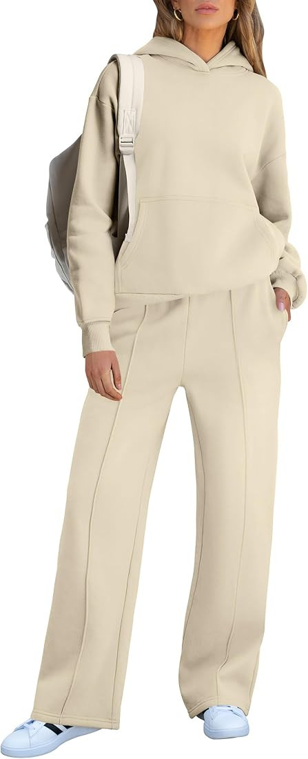 Caracilia Women's 2 Piece Outfits Sweatsuit Sets Oversized Hoodies Wide Leg Sweatpant Tracksuit 2... | Amazon (US)