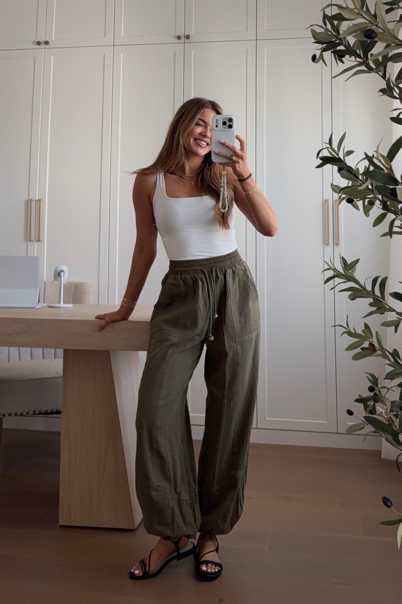 amazon outfit! tank: xs // pants: small // sandals: true to size

amazon, amazon outfit, amazon shopping, mom outfit, michel jaliene 

#LTKPetite #LTKootd #LTKSeasonal