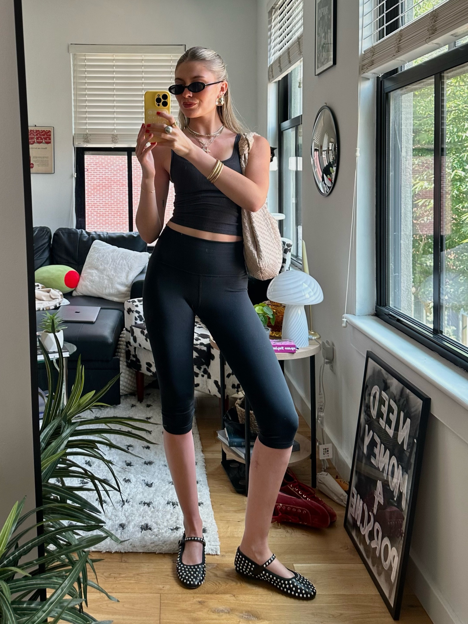 top: skims long tank XXS 
bottoms: Gilly Hicks active capris size XS 
