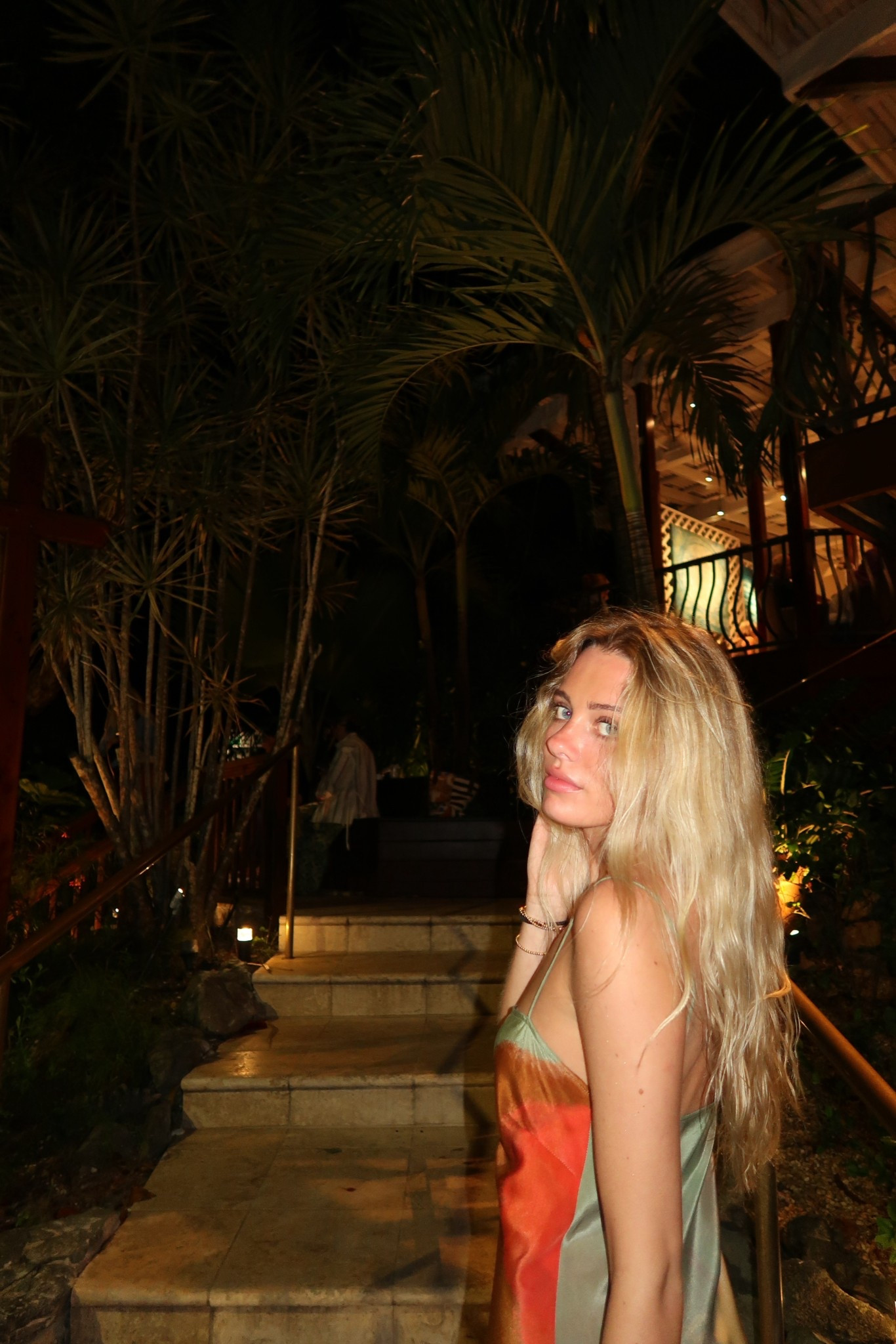 Dress - xs
Sandals - 8 

#LTKgrwm #LTKSpringSale