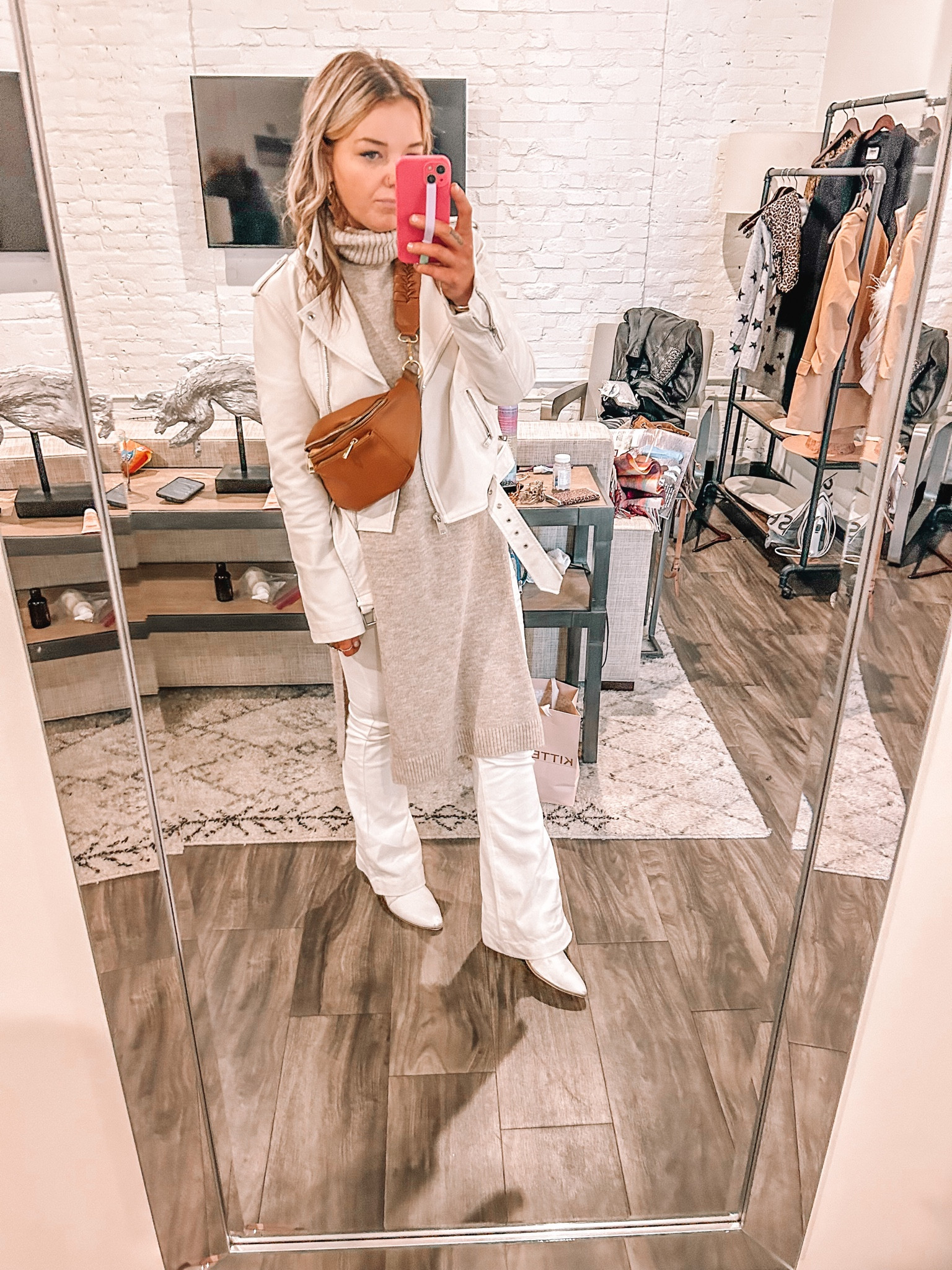 I'm so glad that the whole white after Labor Day thing is long gone. Loving this winter white look 

#LTKSeasonal #LTKsalealert #LTKstyletip