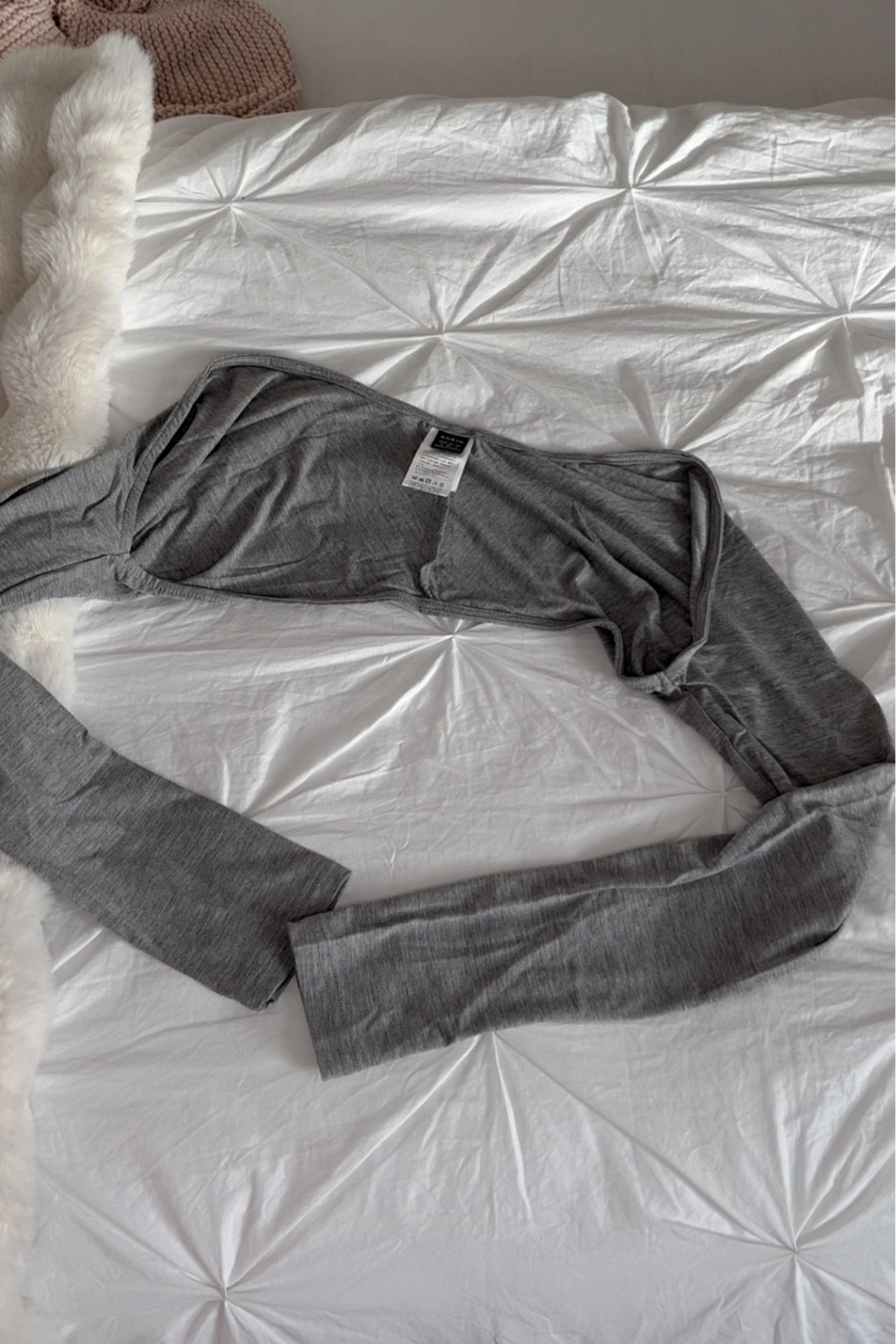 Shein, Shein Fashion, Basics, Basics Fashion, Longsleeve, 2023 fashion, white fashion, fall, fall essentials, fall fashion , fall 2023, white, top fashion, 2023 fashion, basics, gold hoops, gold jewelry, sweatpants, longsleeve, beige, H&M, outfit inspo, outfit inspiration, blue jeans, bag, spring 2023, winter fashion, that girl outfit, vanilla girl outfit


#LTKfindsunder50 #LTKstyletip #LTKU