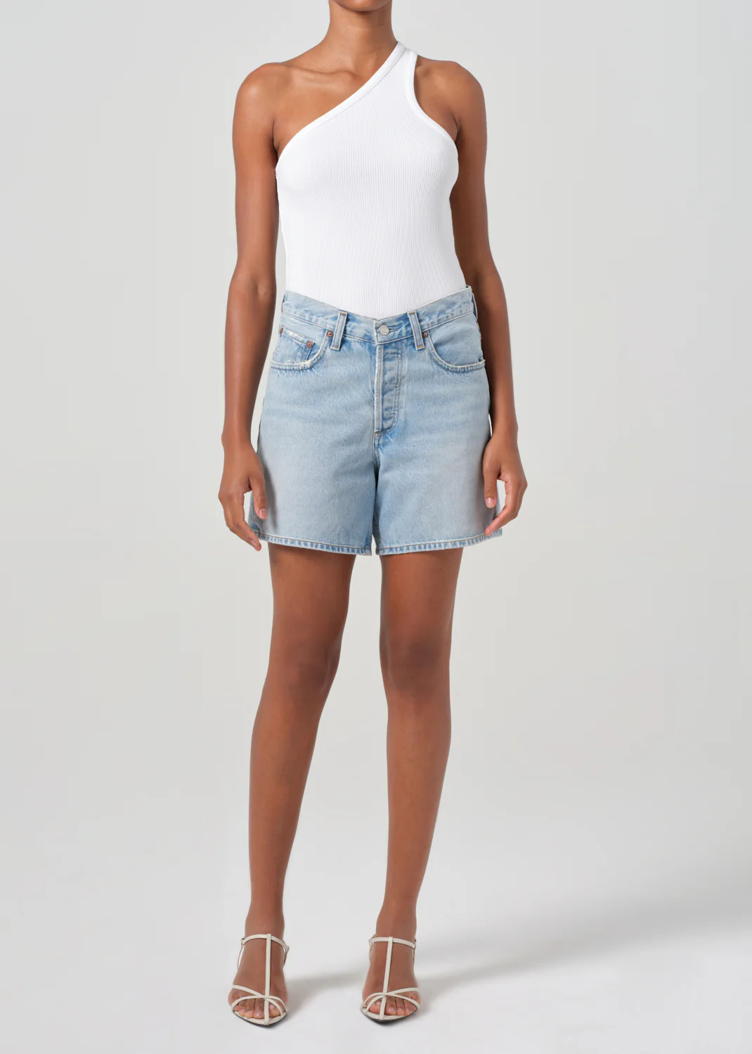 V-Waist Short in Backbeat | AGOLDE