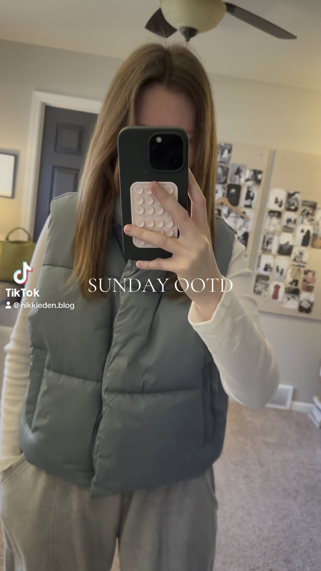 Sunday cozy ootd 🩶

#LTKActive #LTKFindsUnder100