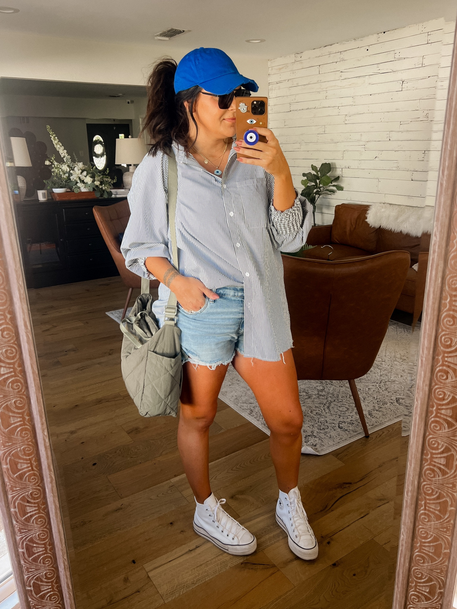  Casual fall transition outfit. Postpartum fashion. Midsize 10/12 style
Button Up: XXL (could have done an XL)
Denim shorts: Large (run big)
Converse high tops: size down 1/2 size
Bag? Sunglasses and hat all Amazon. 


#LTKstyletip #LTKmidsize #LTKfindsunder50